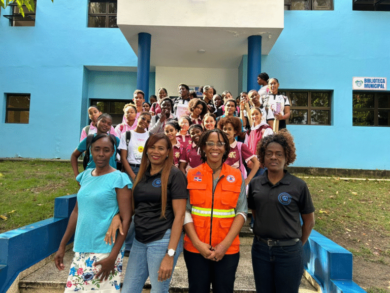 Culmina jornada formativa de 40 jóvenes en gestión de riesgos